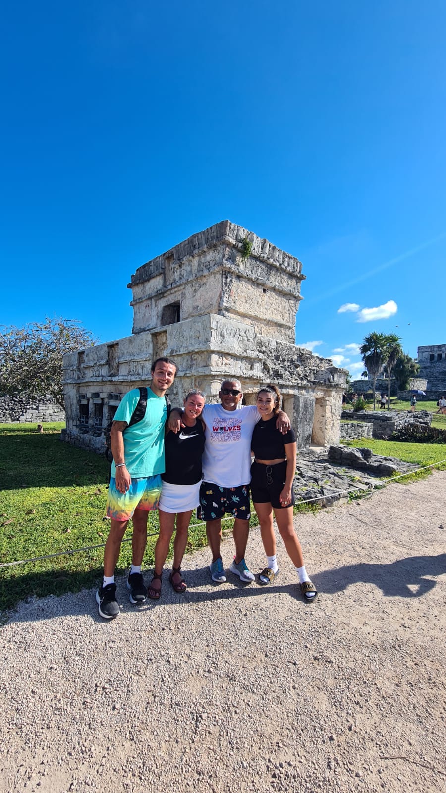 Tulum archaeological tour